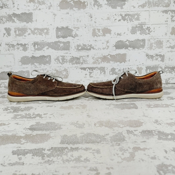 Clarks EDGEWOOD Lace Up Brown Suede Moc Toe Casual shoe - Picture 8 of 13